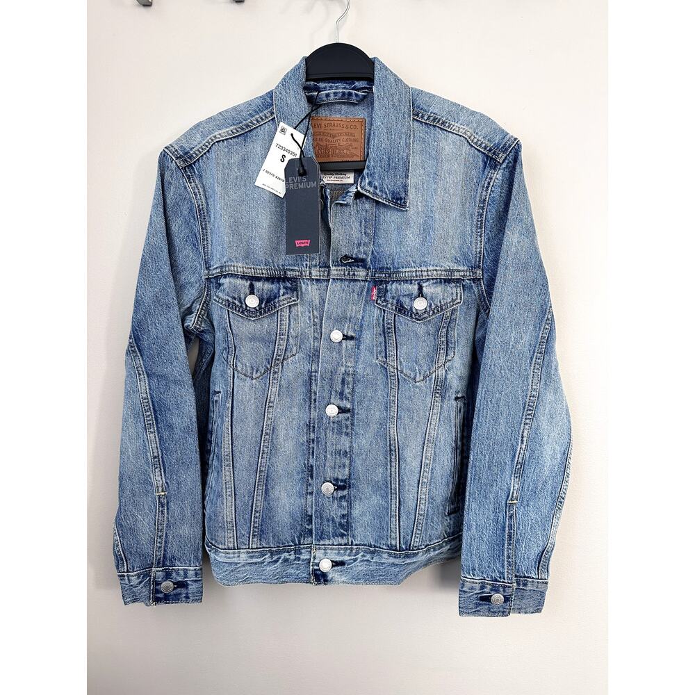 NWT Levis Strauss and Co Premium Jean Jacket Unisex Small Denim Cotton Classic